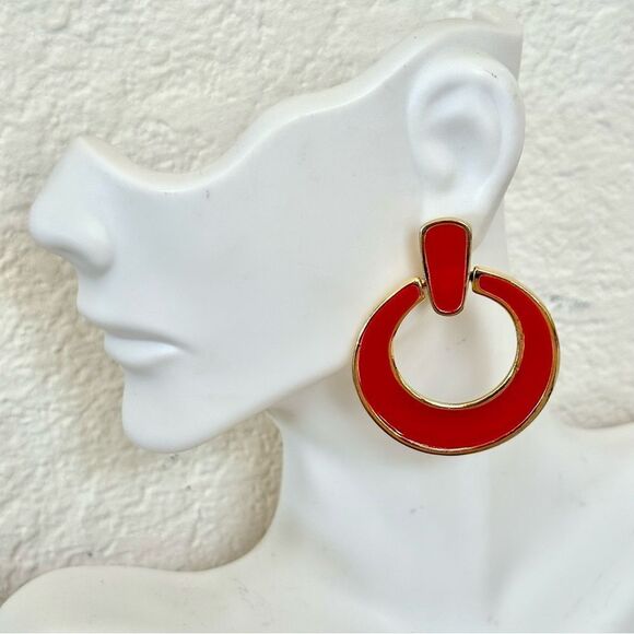 Large red enamel door knocker earrings - Picture 2 of 9